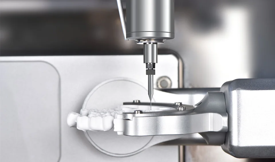 FRESADORA DE ZIRCONIO - foto 3